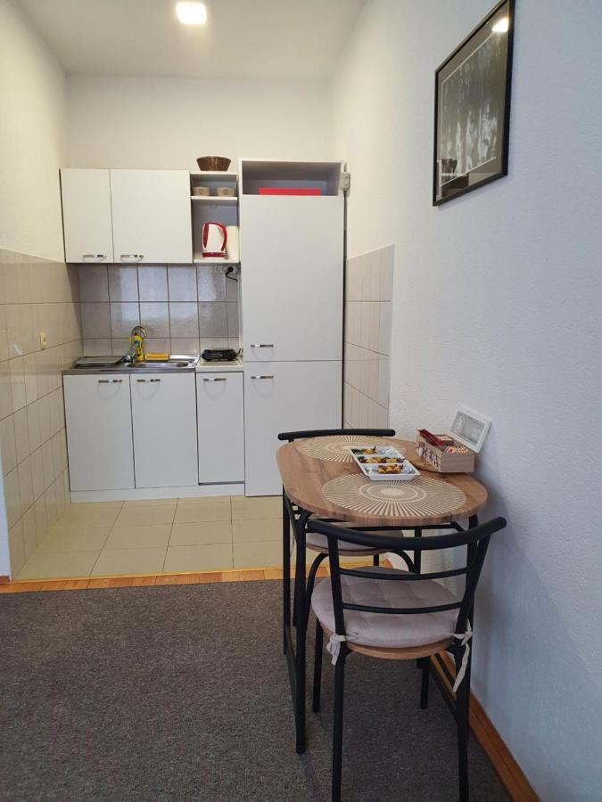 Studio Apartman 11 Bihac Exterior photo